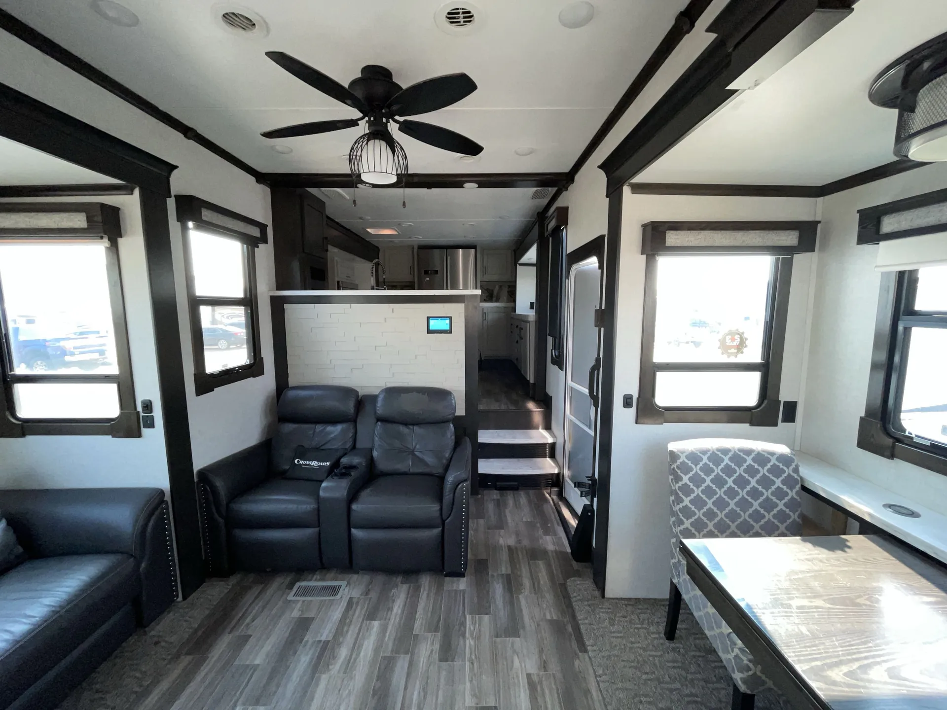 2020 crossroads Redwood 3981FK — living area main