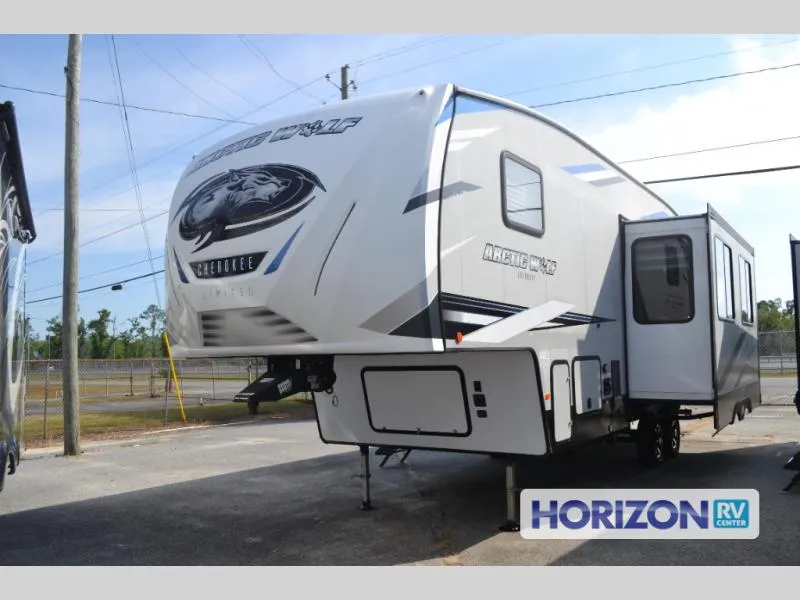 2021 Forest River Cherokee Arctic Wolf 287BH - Photo 2