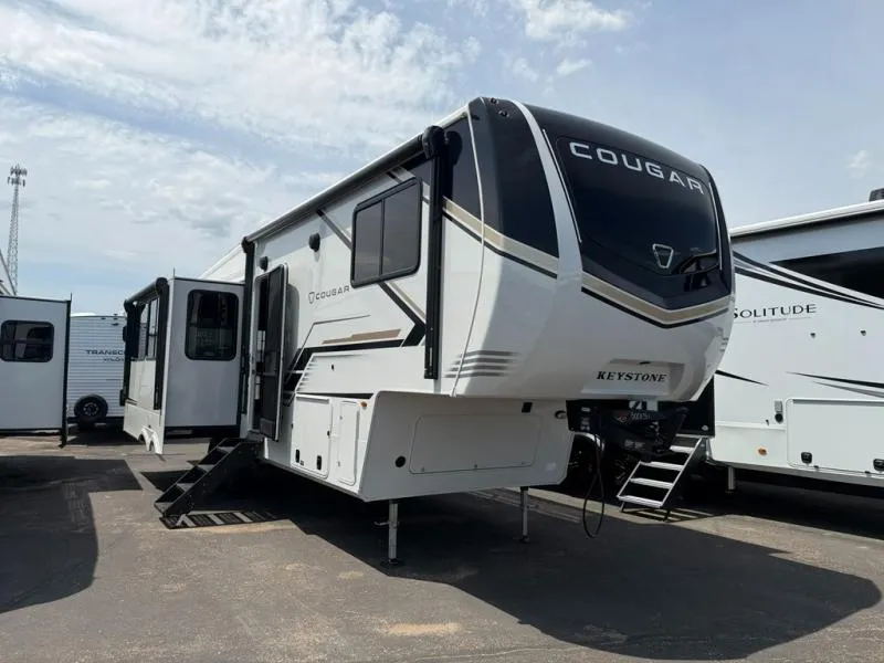 2027 Keystone Cougar 290RLS - Photo 2