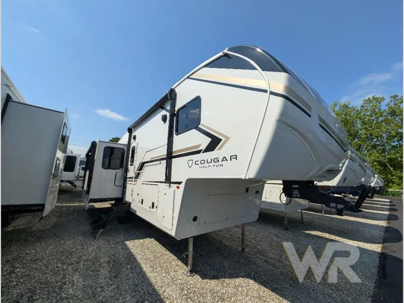 2027 Keystone RV Cougar Half-Ton 28RLI - Photo 2