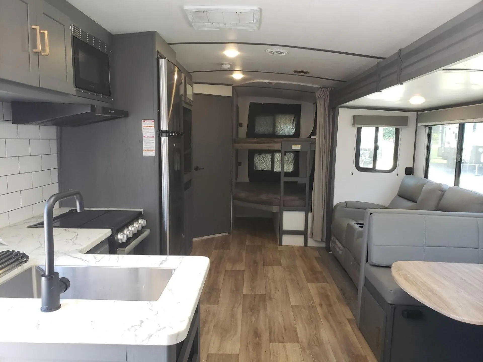 2022 Keystone Bullet 290BHS - Photo 4