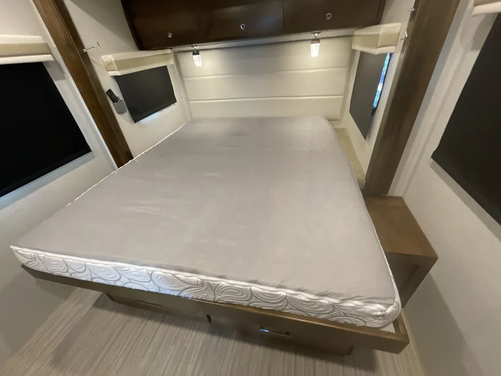 2018 Tiffin Wayfarer 24 BW, Photos photo 15