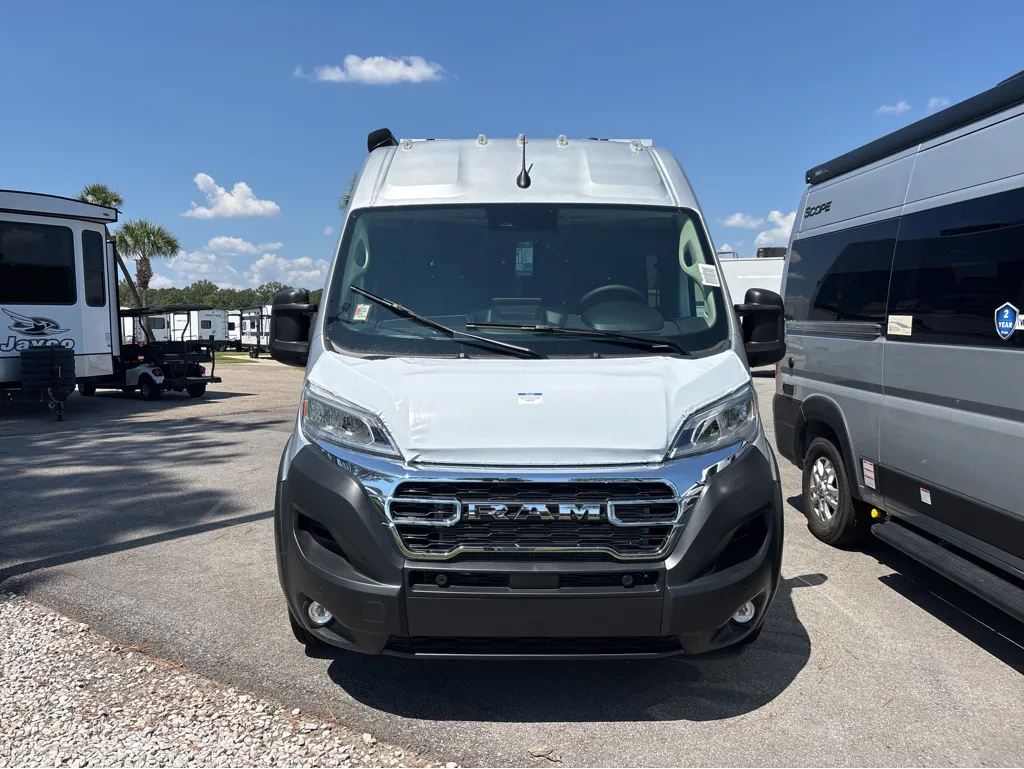 2026 Entegra Coach Arc 18C - Photo 3