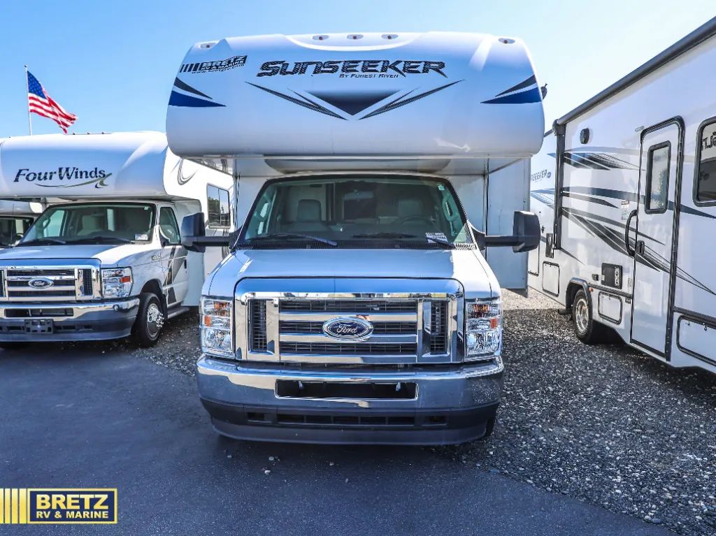 2021 Forest River Sunseeker Classic 2860DS - Photo 3