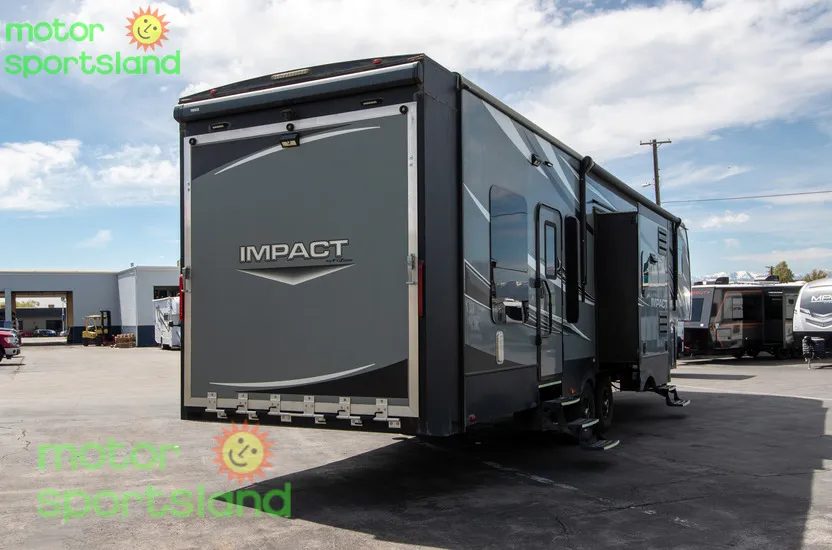 2017 Keystone Impact 341 - Photo 3