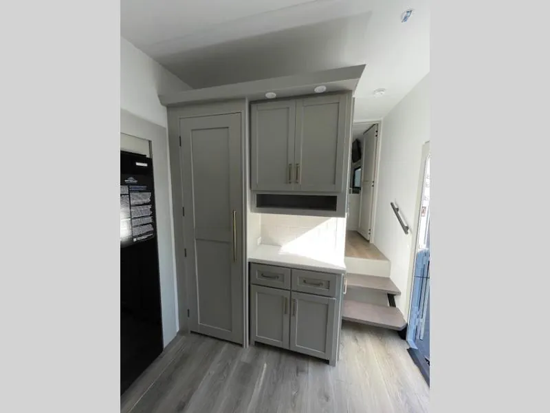 2026 Brinkley Model Z 3515, Photos photo 27