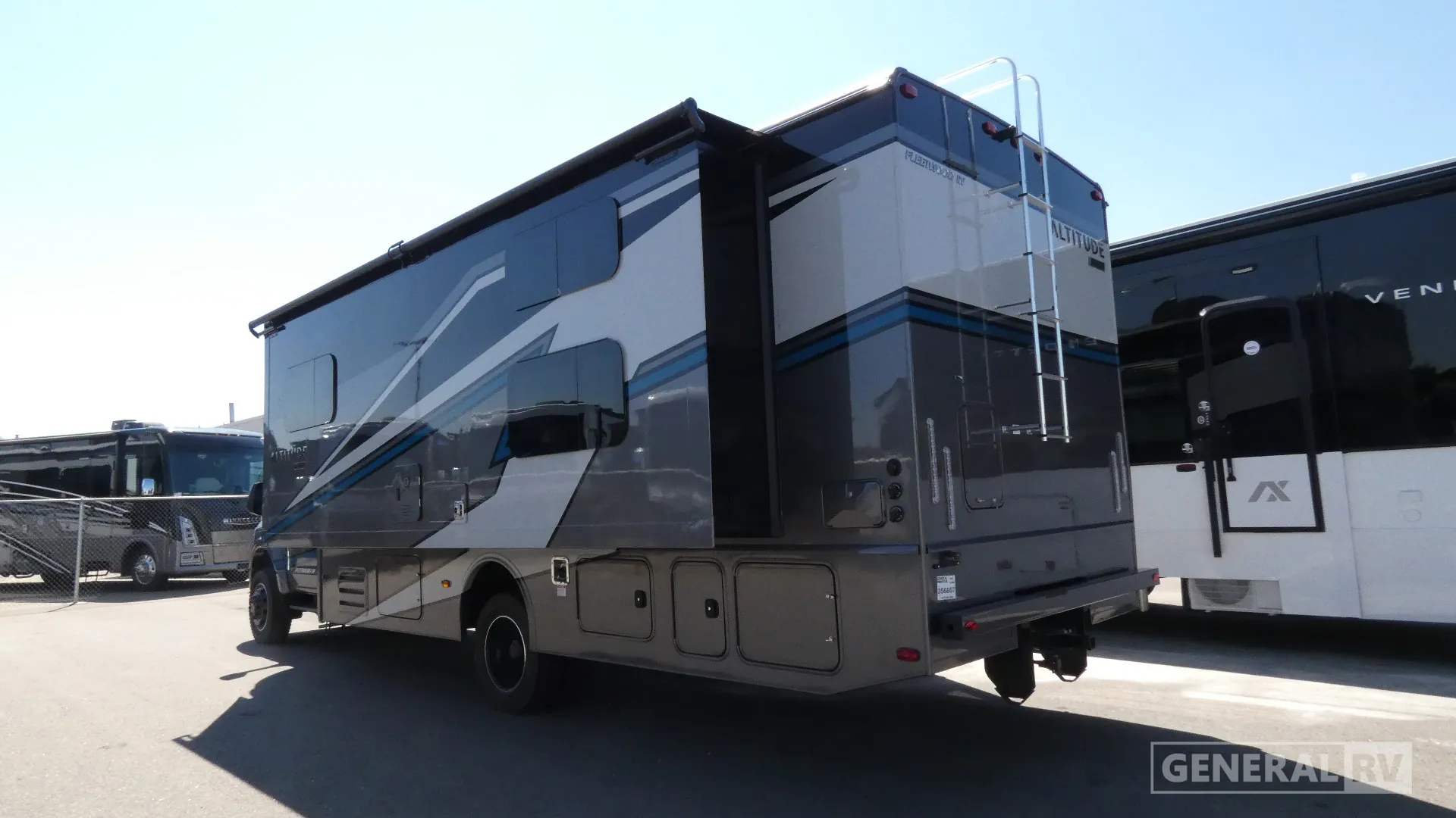 2026 Fleetwood Altitude FS550 30SB - Photo 4