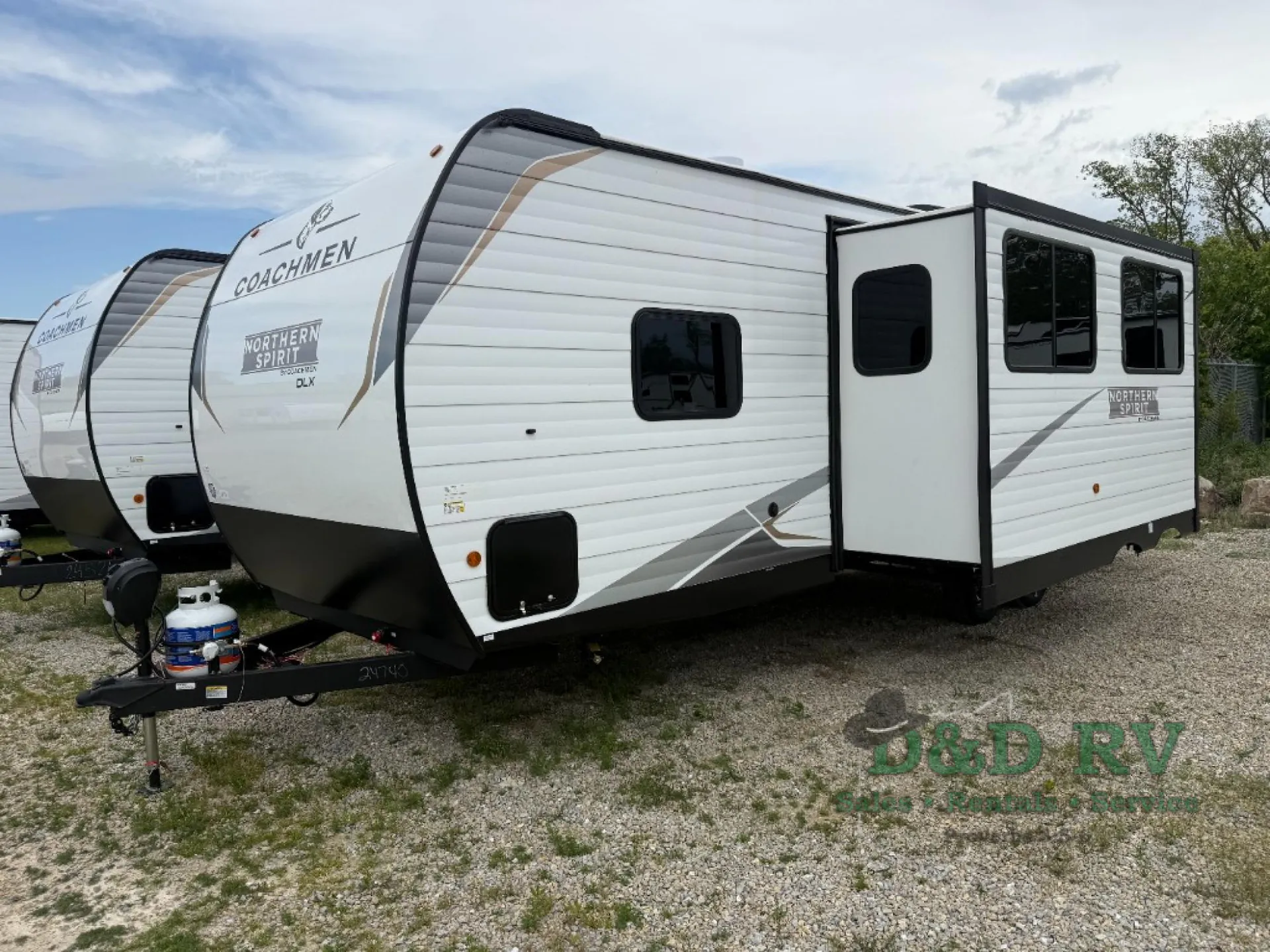2026 Coachmen Northern Spirit DLX 5270BHS - Photo 3