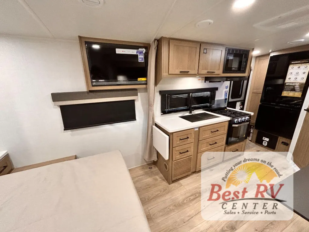 2027 Forest River Rockwood Mini Lite 2109S, Photos photo 21