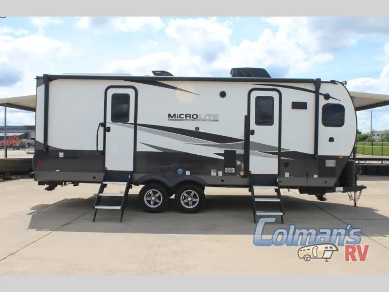 2025 Forest River Flagstaff Micro Lite 25FKBS - Photo 2