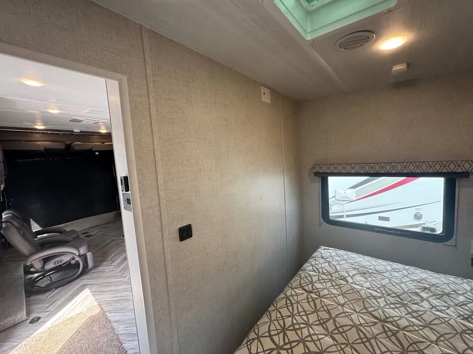 2021 Forest River Stealth FQ2413G, Photos photo 16