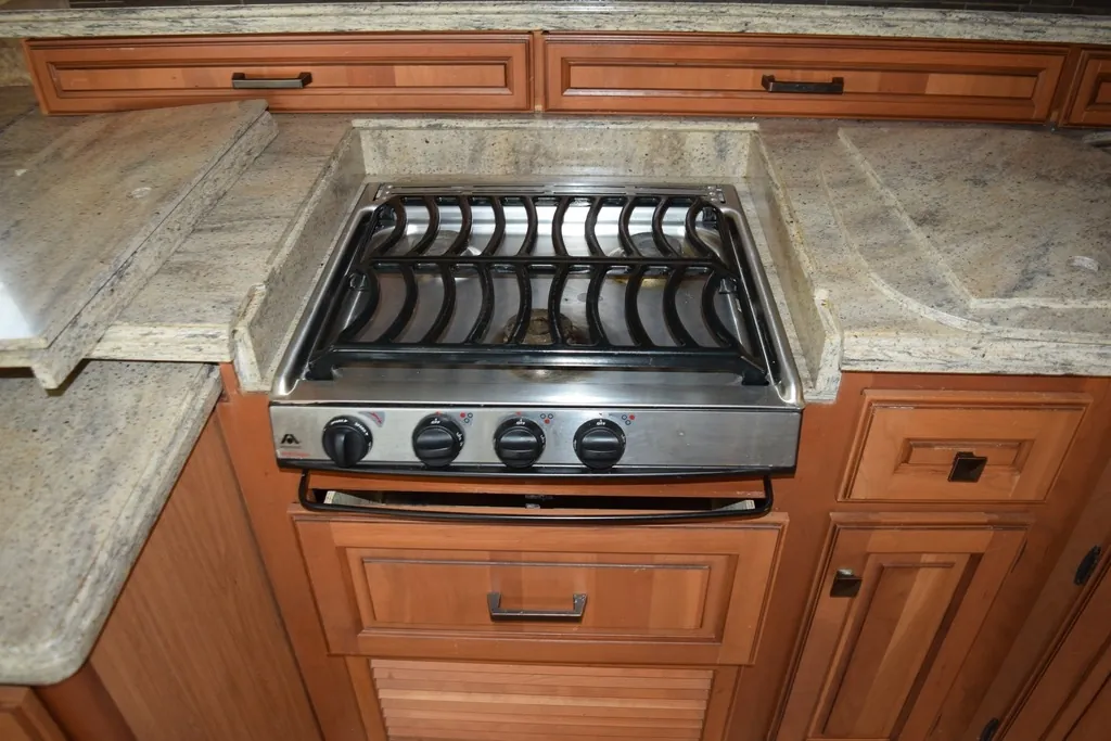 2014 Forest River Berkshire 390 FL, Photos photo 20