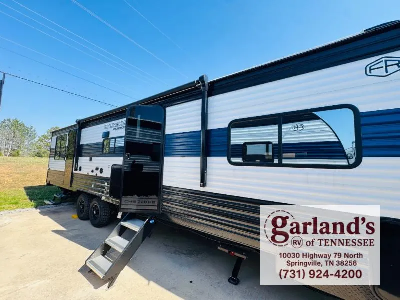 2026 Forest River Cherokee Grey Wolf 28RRT - Photo 2