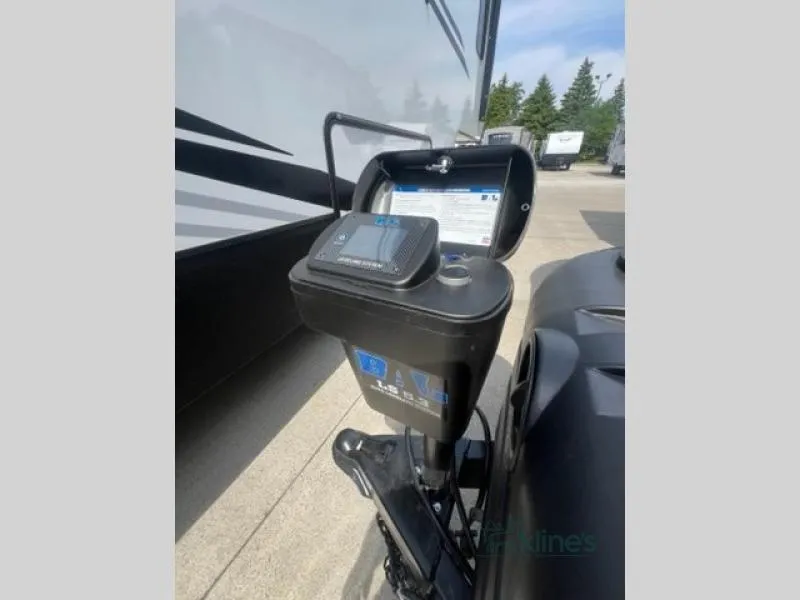 2026 Coachmen Catalina Legacy Edition 293QBCK - Photo 4