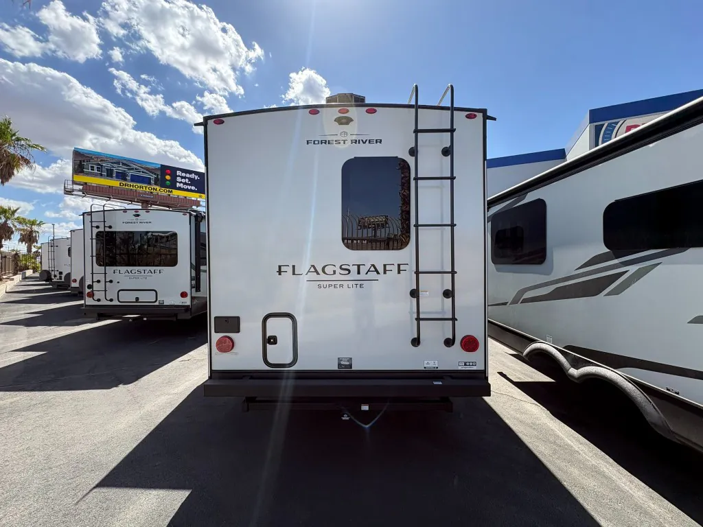 2027 Forest River Flagstaff Super Lite 26MBR — Photo 5