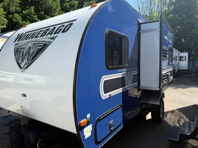 2018 Winnebago Industries Towables Minnie Drop 190RD - Photo 3
