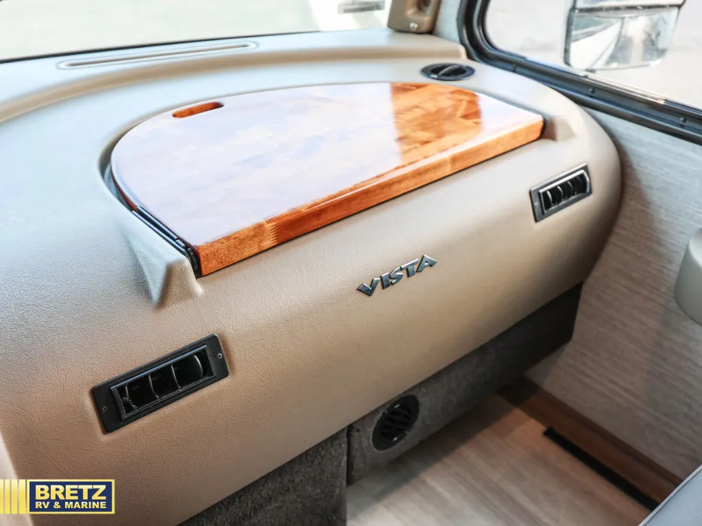 2021 Winnebago Sunstar 32M, Photos photo 23