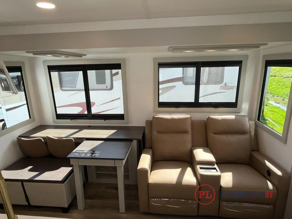 2026 Brinkley Model Z Air 297, Photos photo 7