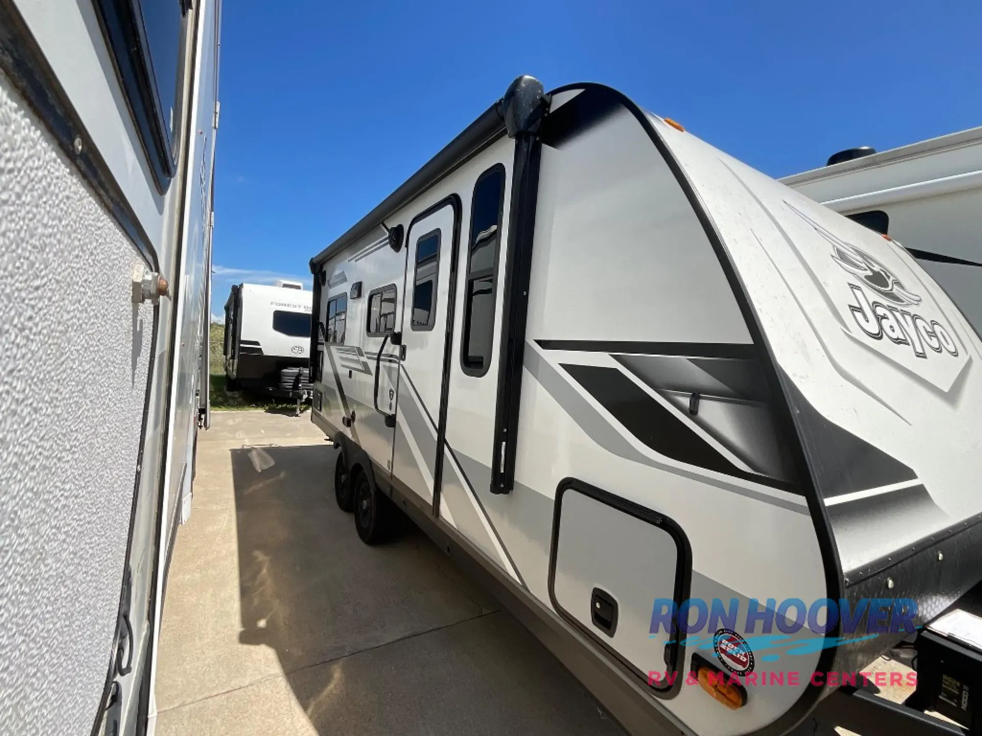 2023 Jayco Jay Flight 240RBSW - Photo 3