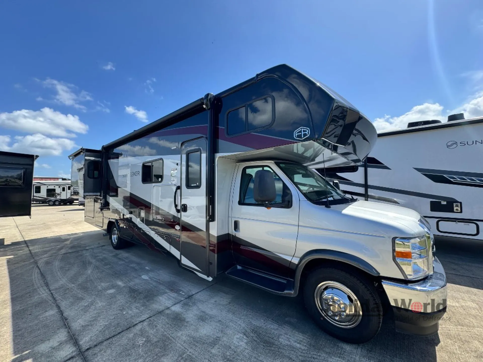 2027 Forest River Sunseeker 3010DS