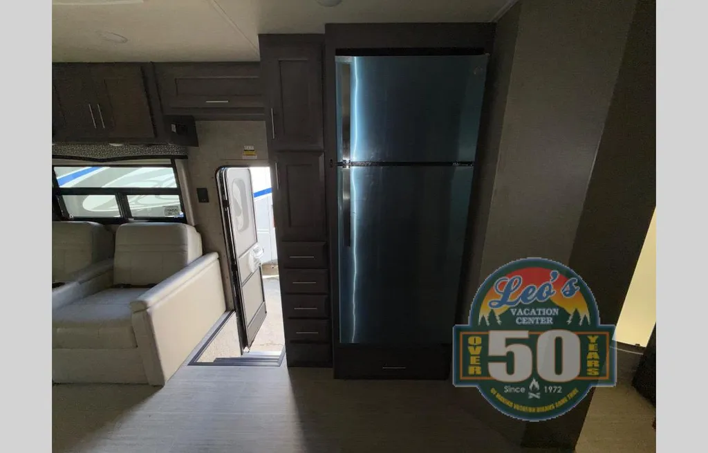 2022 Thor Motor Coach Magnitude RS36, Photos photo 19