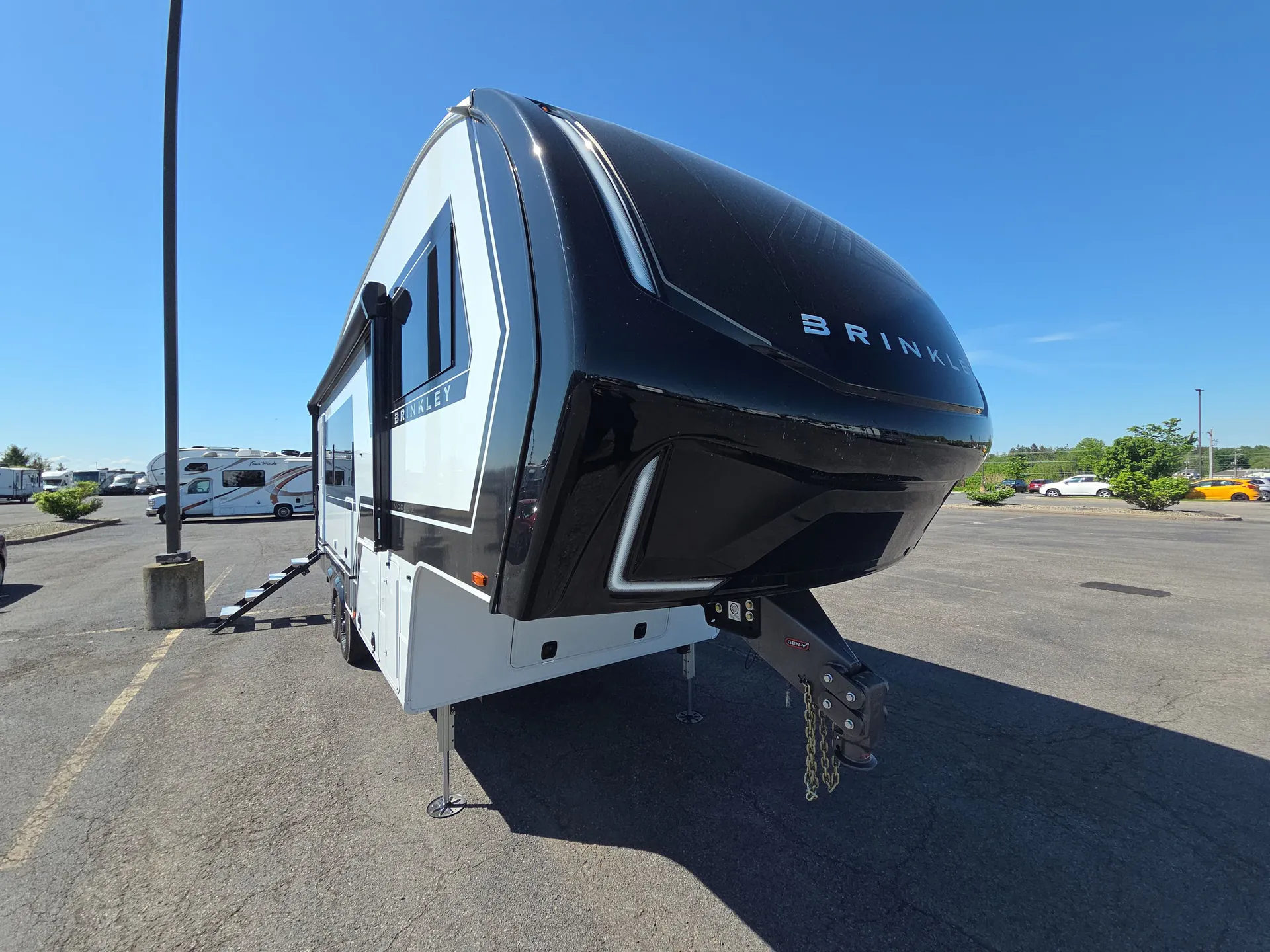2025 Brinkley Model Z 2670 - Photo 2