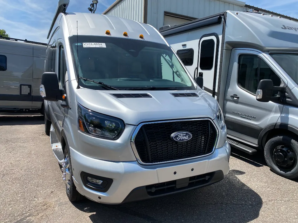 2027 Jayco Solstice 21L - Photo 4