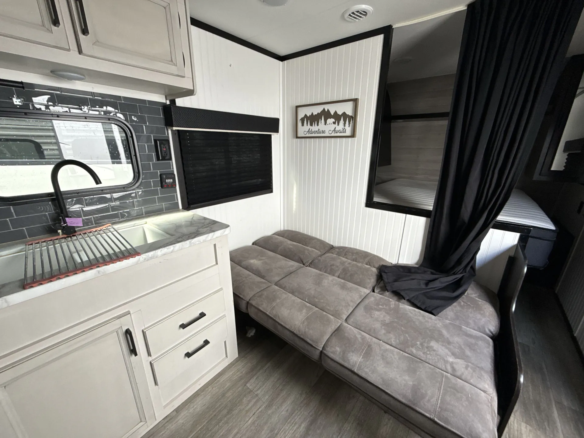 2022 Jayco Jay Flight SLX 8 264BHW — living area main