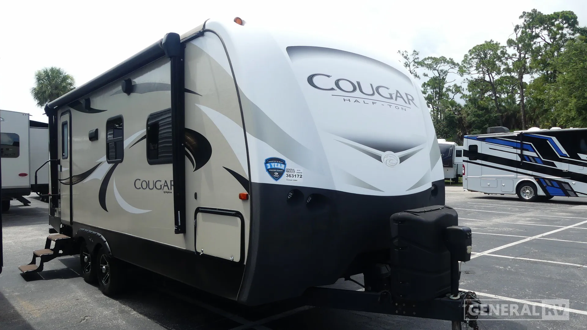 2018 Keystone Cougar Half-Ton 22RBS - Photo 2