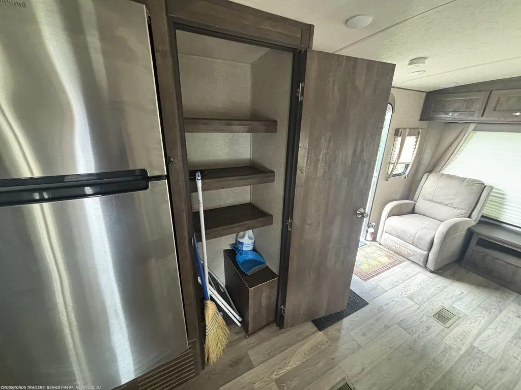 2018 Forest River Vibe 278RLS, Photos photo 16