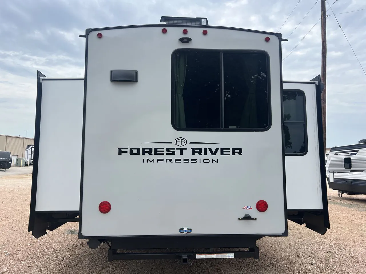2027 Forest River Impression 360MYR — Photo 6