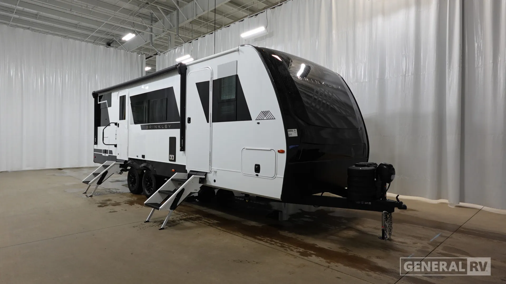 2026 Brinkley Model Ix 24X - Photo 2