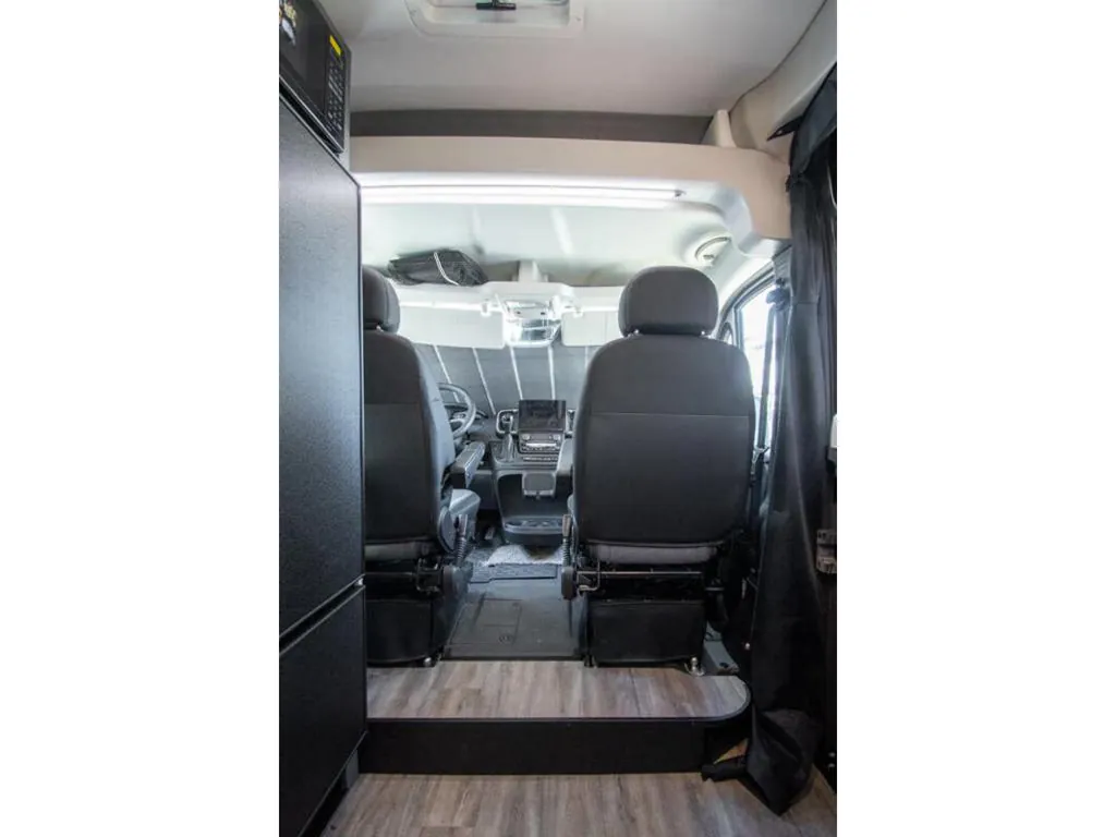 2026 Thor Motor Coach Tellaro Sport 20U, Photos photo 4