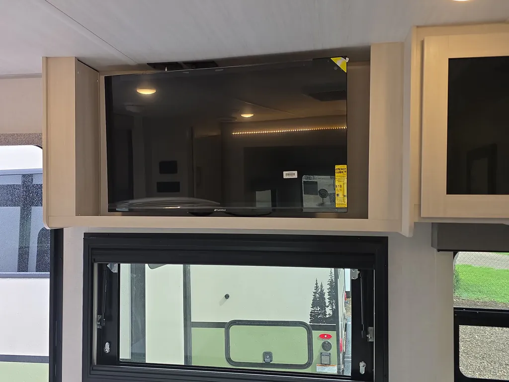 2026 Forest River Surveyor Legend 205RKLE, Photos photo 19
