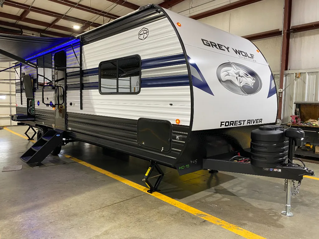 2027 Forest River Cherokee Grey Wolf 26SS - Photo 3