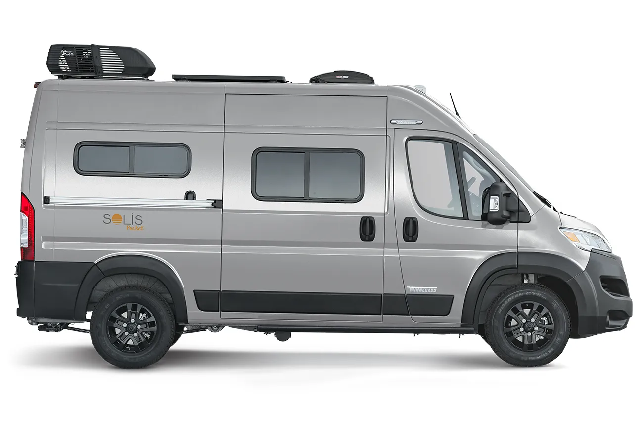 Winnebago Solis Pocket 36A exterior