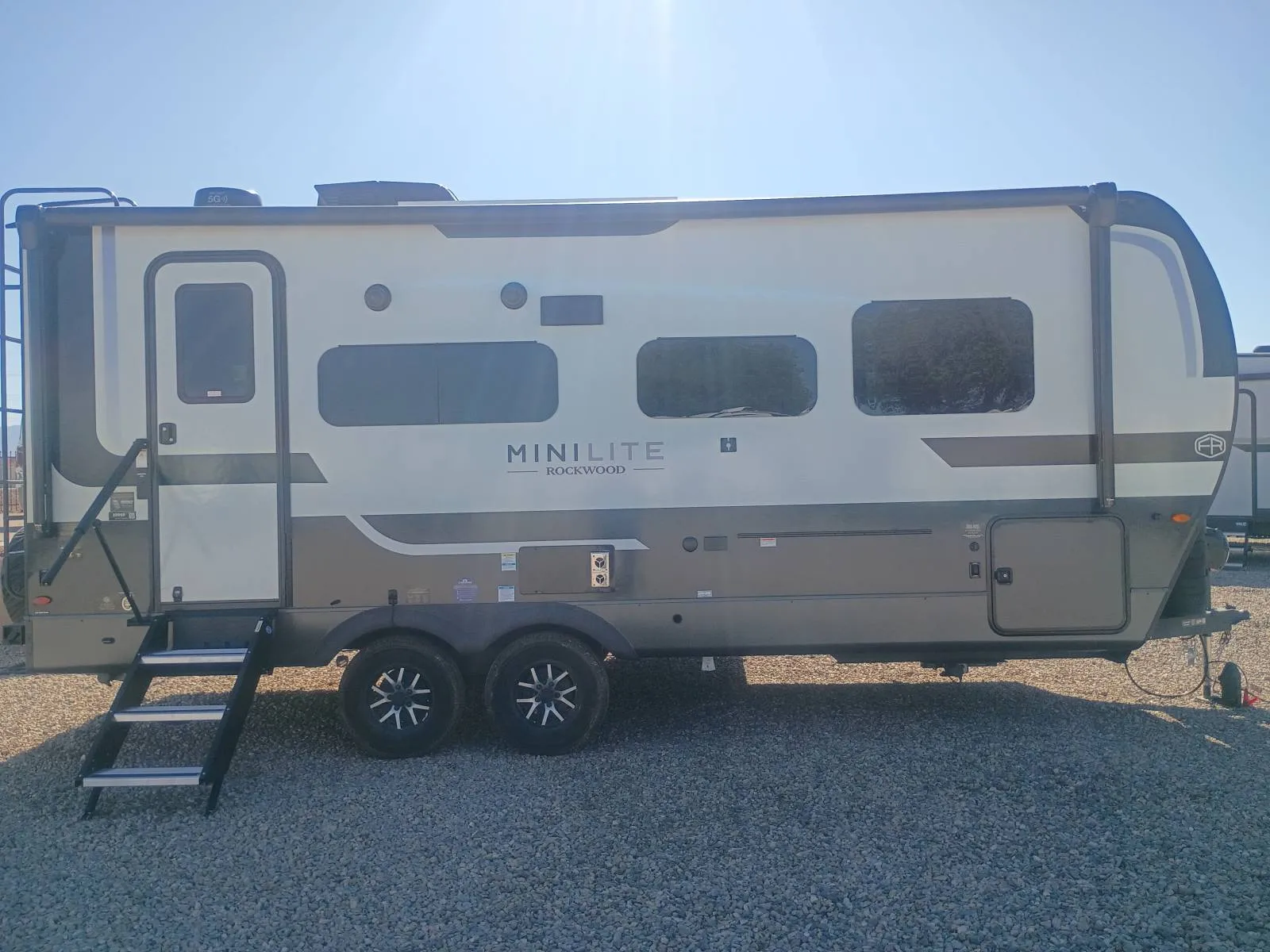 2026 Forest River Rockwood Mini Lite 2205S - Photo 4