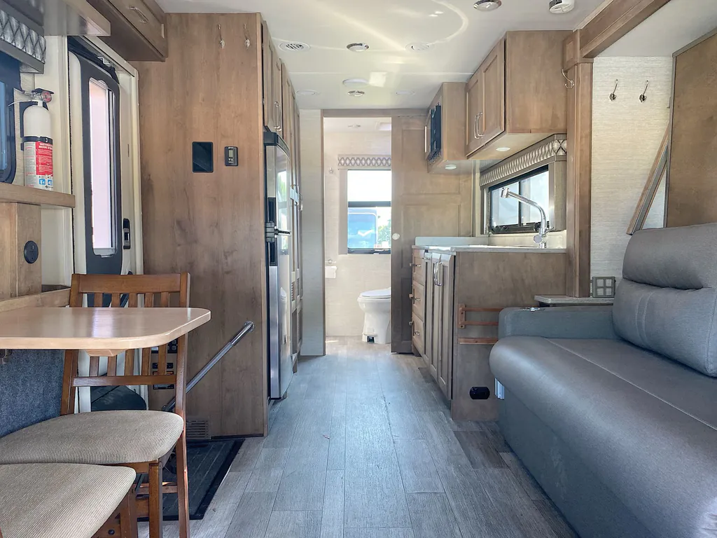 2023 Tiffin Wayfarer 25 JW, Photos photo 19
