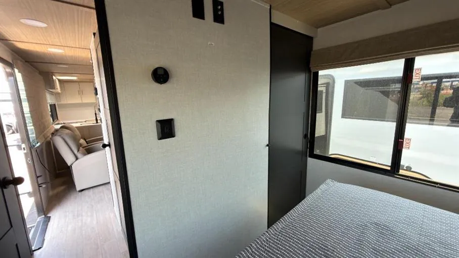 2026 Forest River Vibe Extreme Lite 2600BH, Photos photo 37