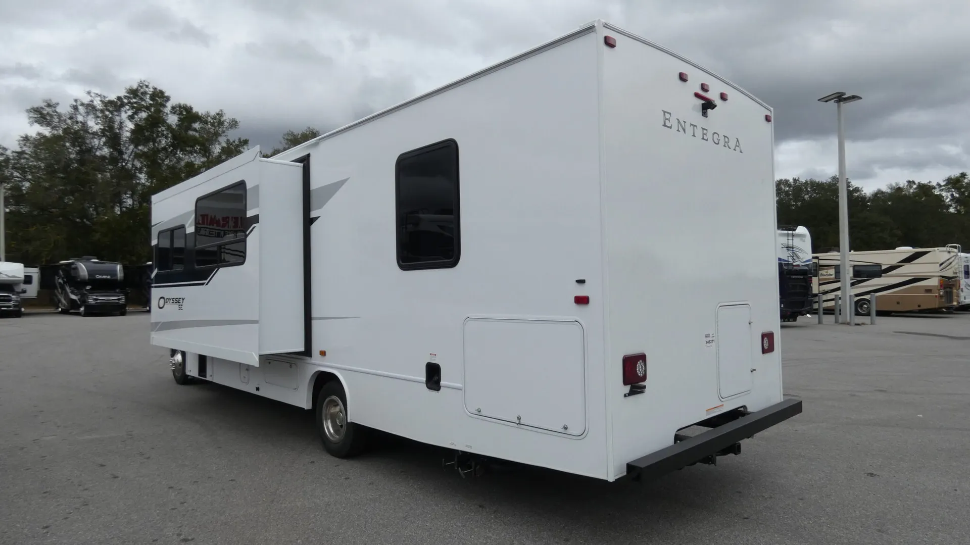 2026 Entegra Coach Odyssey SE 29KF - Photo 4