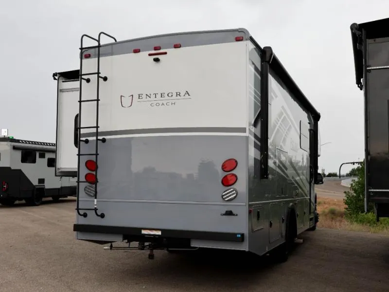2025 Entegra Coach Esteem XL 32U - Photo 4