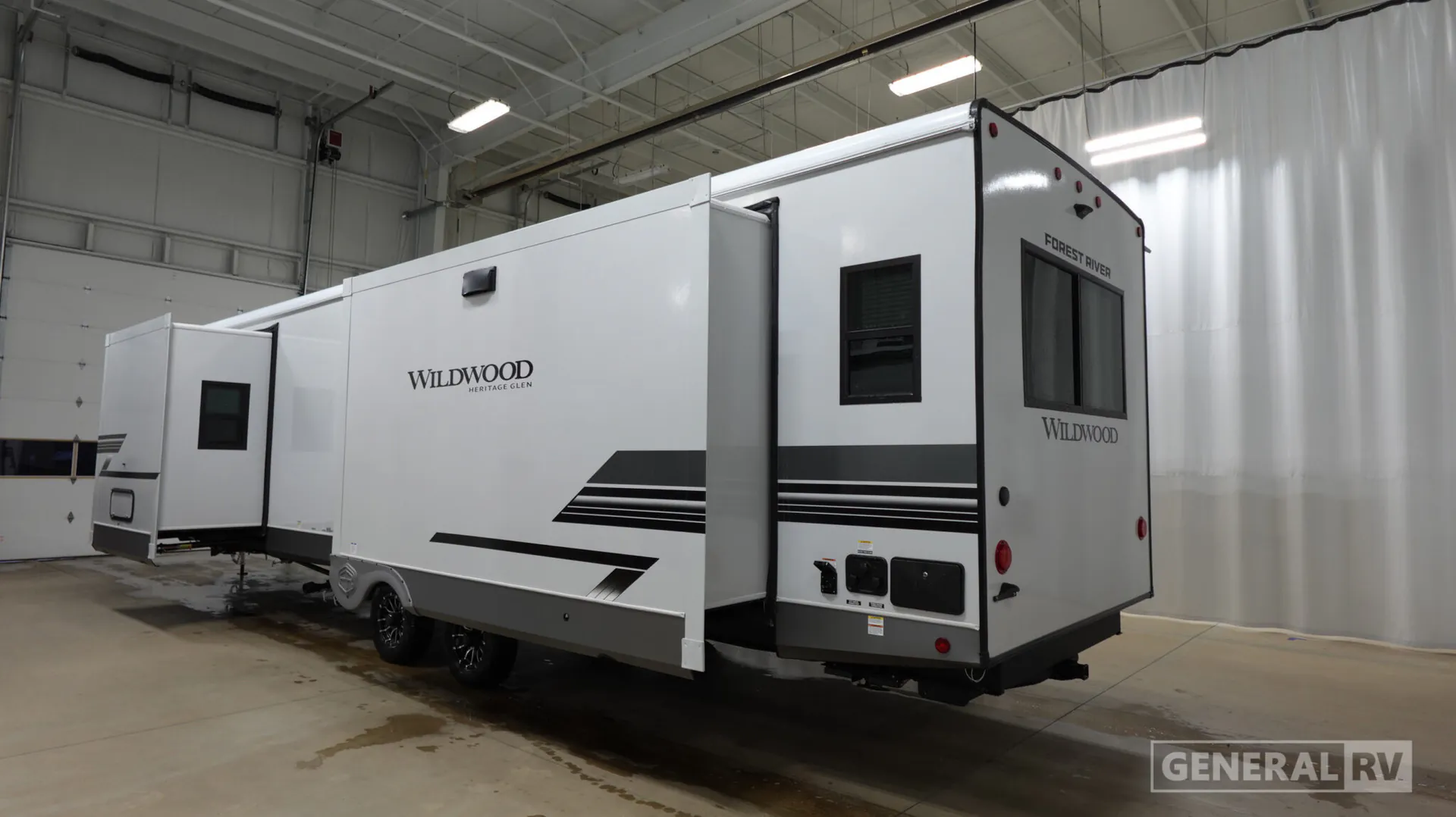 2027 Forest River Wildwood Heritage Glen 308RL - Photo 4