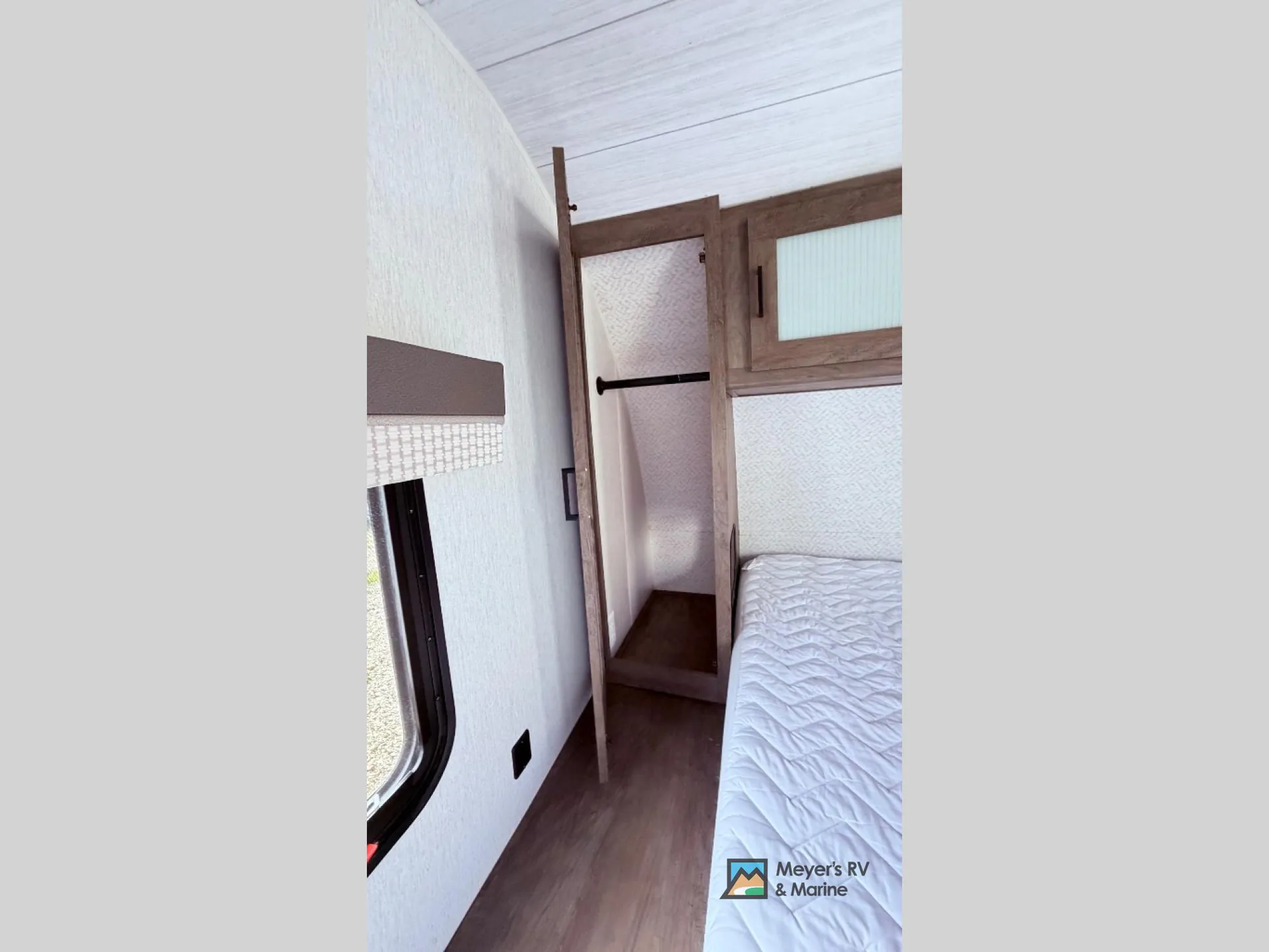 2022 Forest River Wildwood 31KQBTS - Photo 3