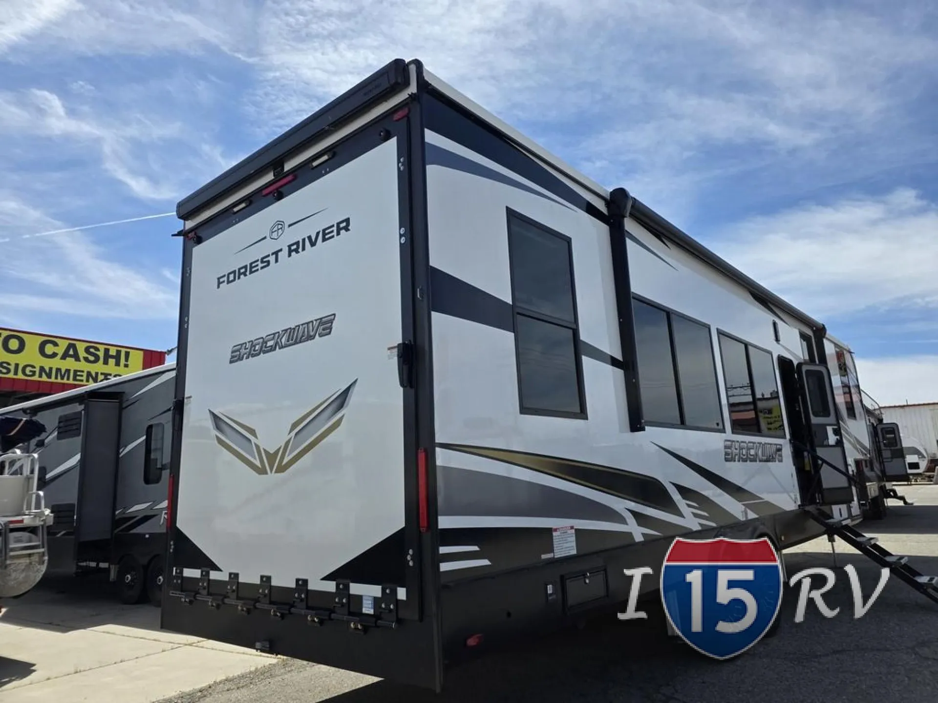 2026 Forest River Shockwave 3217GX - Photo 3