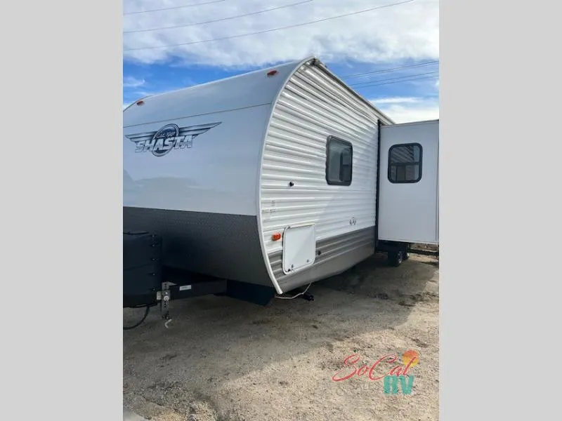 2021 Shasta RVs Shasta 27BH - Photo 2