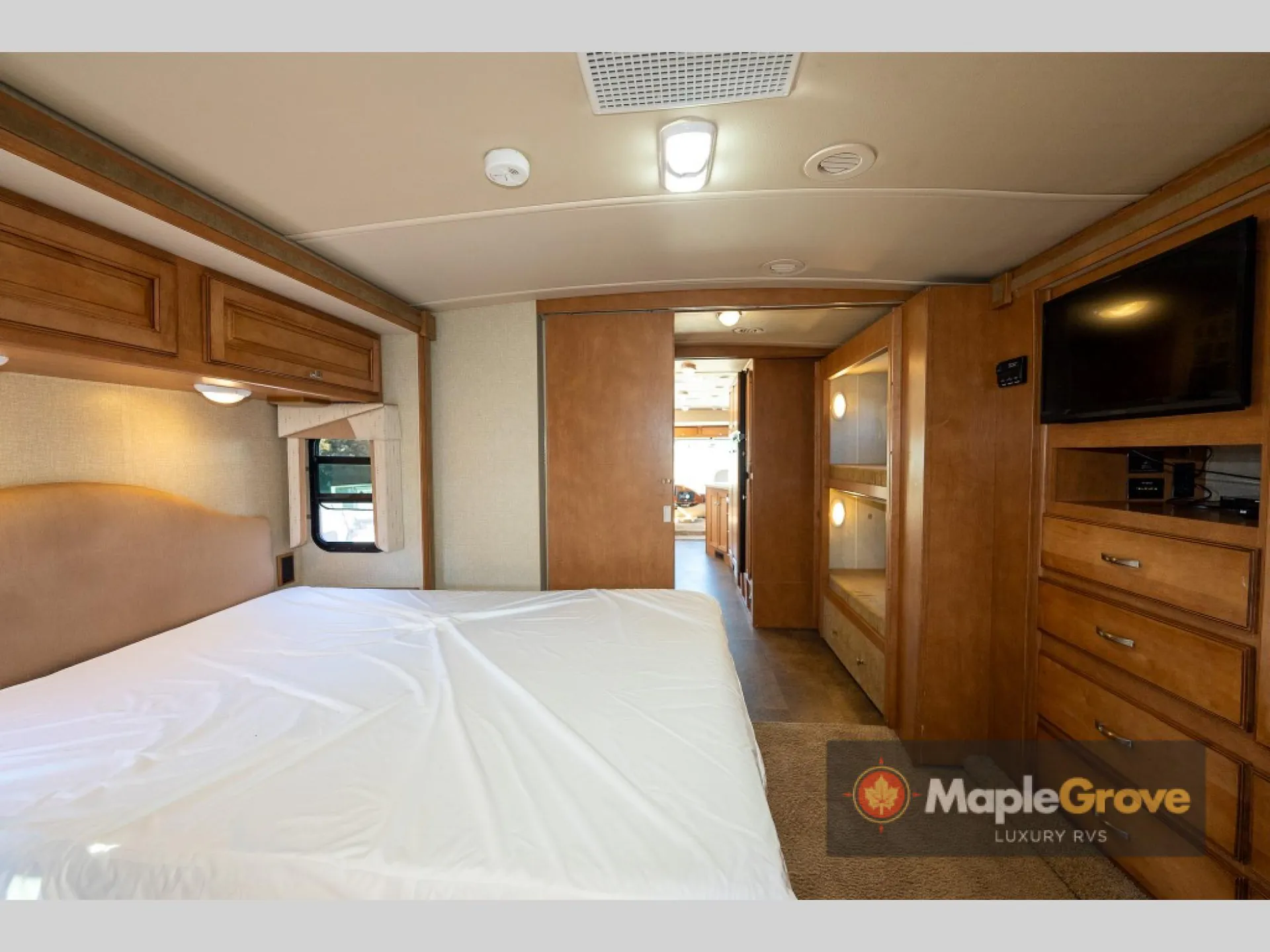 2014 Winnebago Vista 35B - Photo 4