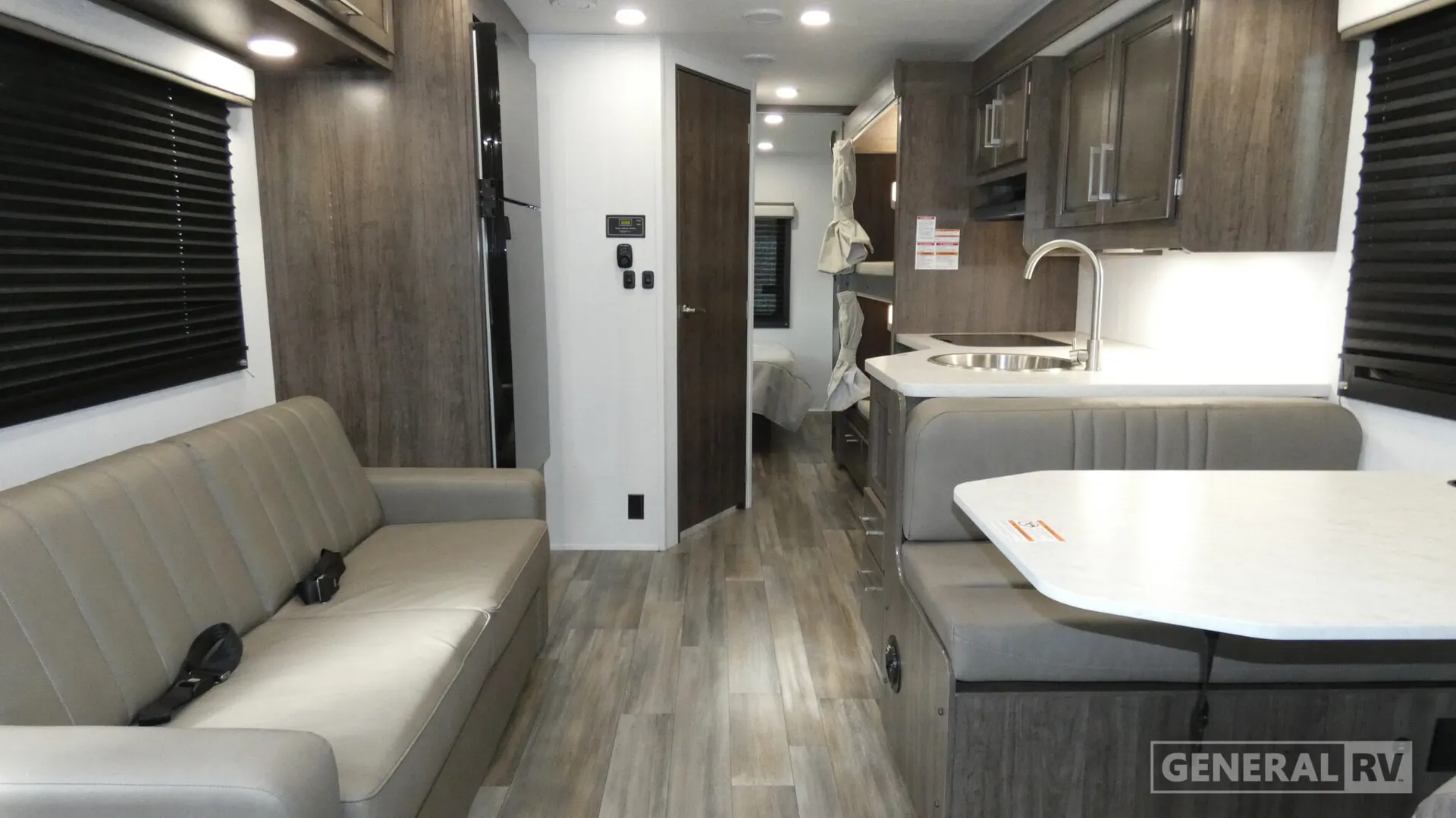 2026 Entegra Coach Odyssey-SE 31FF - Photo 3