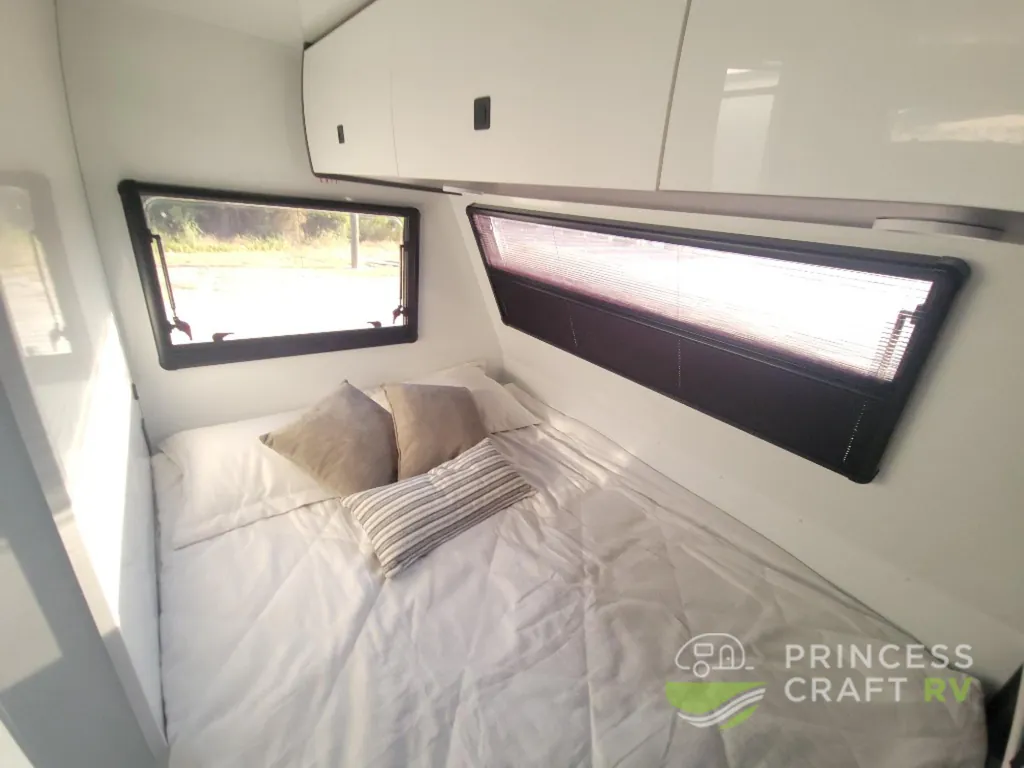 2027 Palomino Pause Reboot Edition 174, Photos photo 7