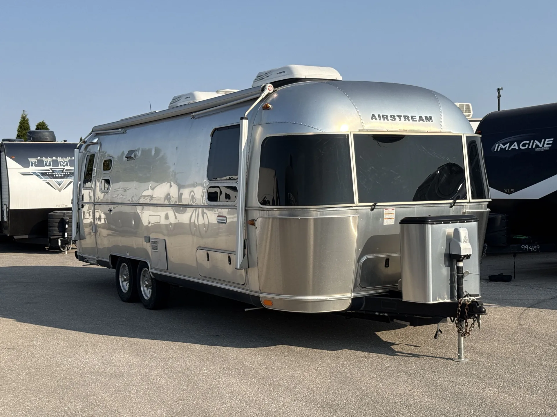 2020 Airstream International Serenity 27FB TWIN - Photo 2
