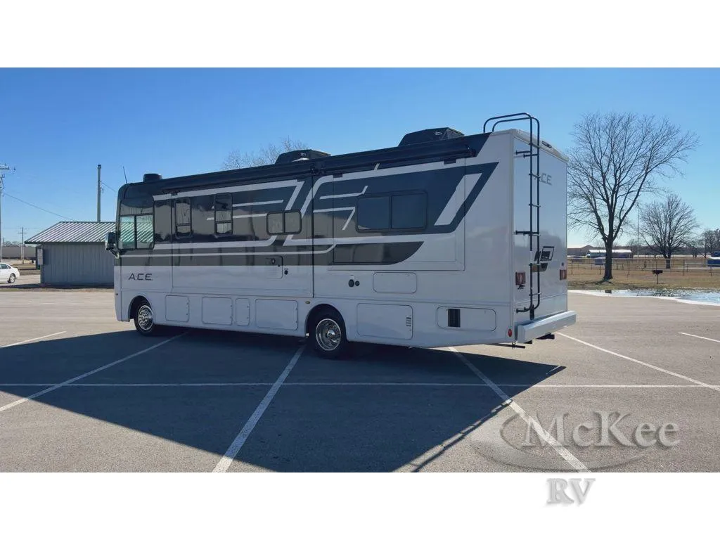 2026 Thor Motor Coach ACE 29G - Photo 4